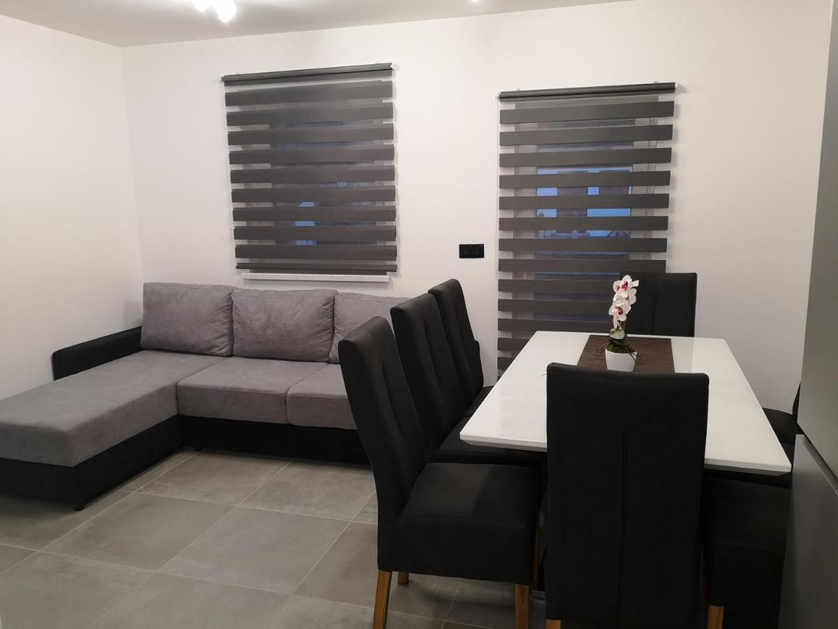App Aleksa 6168 Catez ob Savi Exterior foto