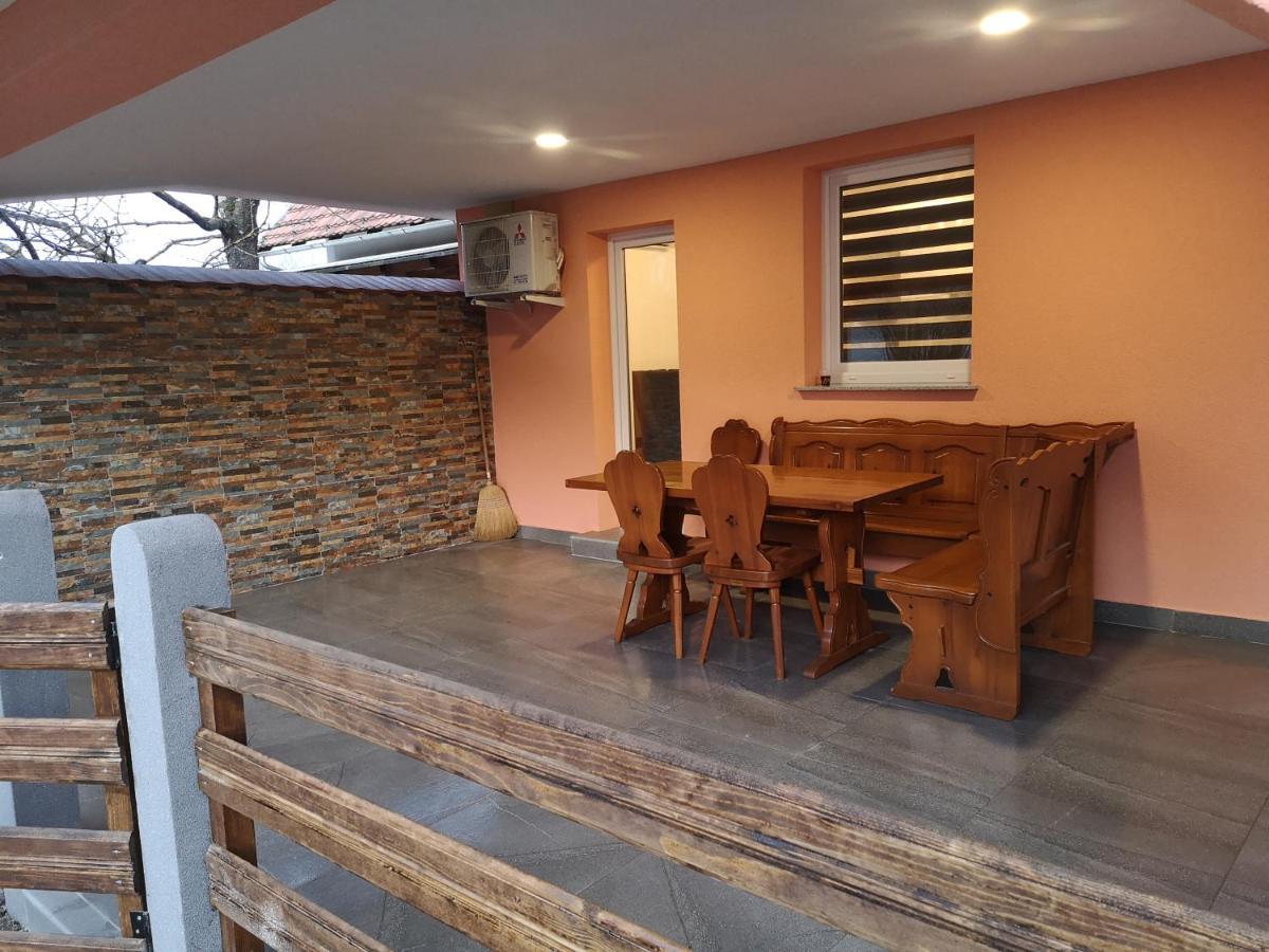 App Aleksa 6168 Catez ob Savi Exterior foto